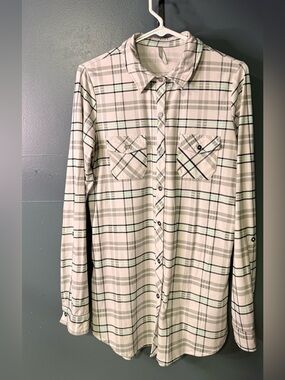 Vanity Cream Plaid Button-Front Shirt with Black & Gray Lines